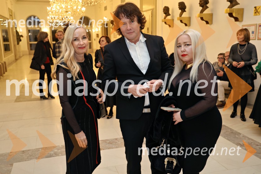 Opera Blühen (Razcvet), premiera