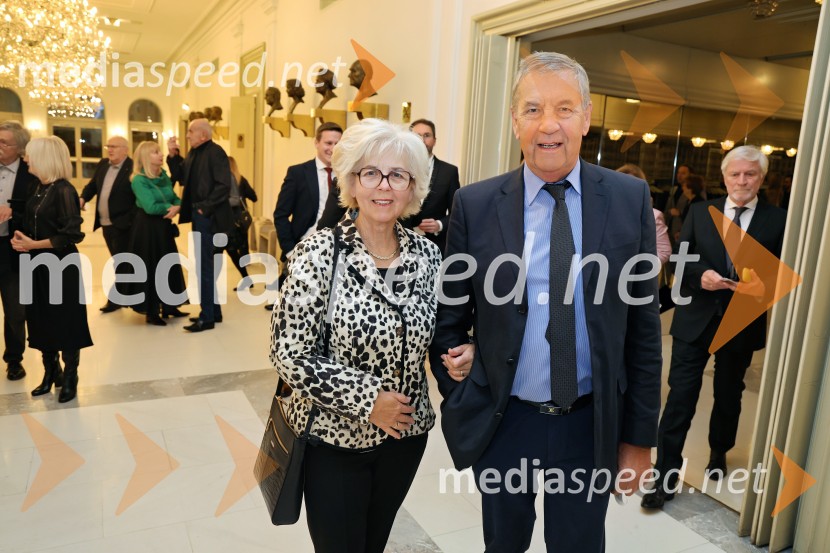 Opera Blühen (Razcvet), premiera