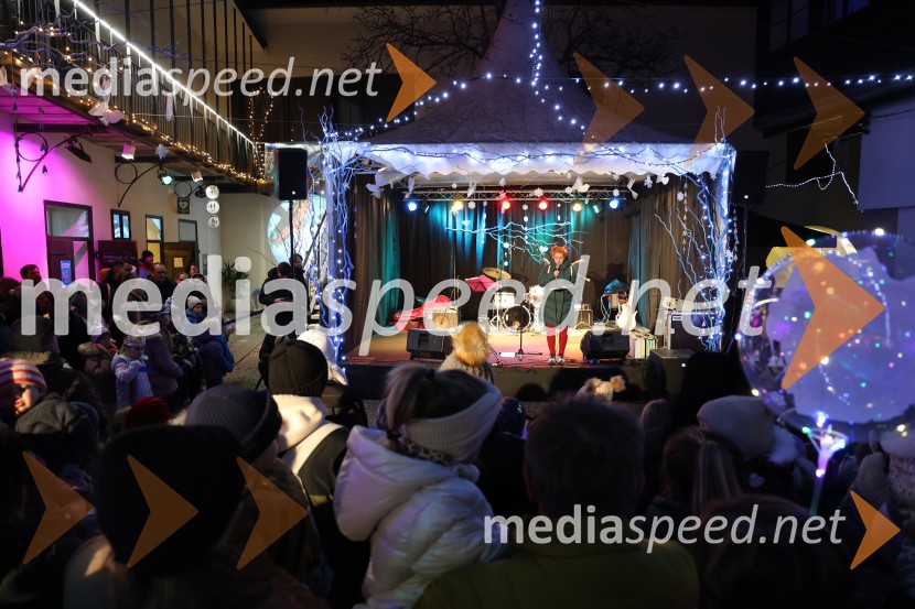 Prižig prazničnih lučk v Mariboru 2025