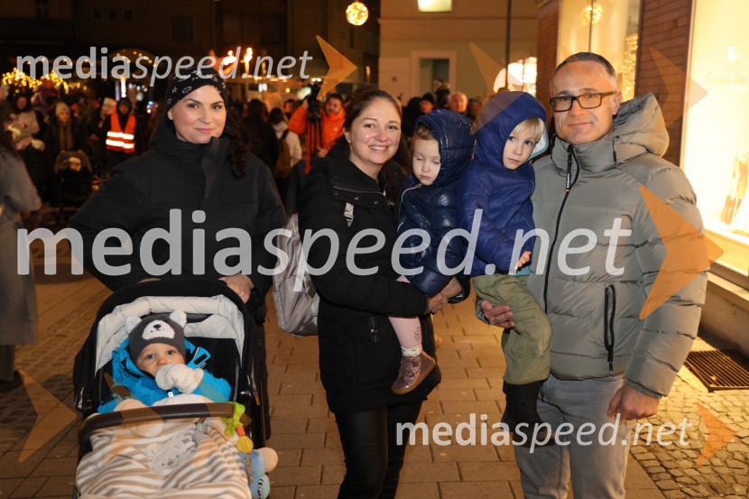 Prižig prazničnih lučk v Mariboru 2025