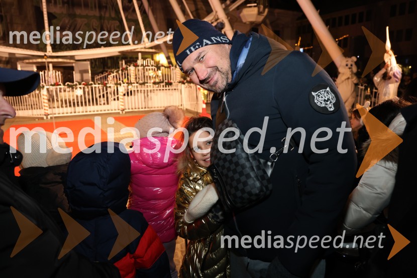 Prižig prazničnih lučk v Mariboru 2025