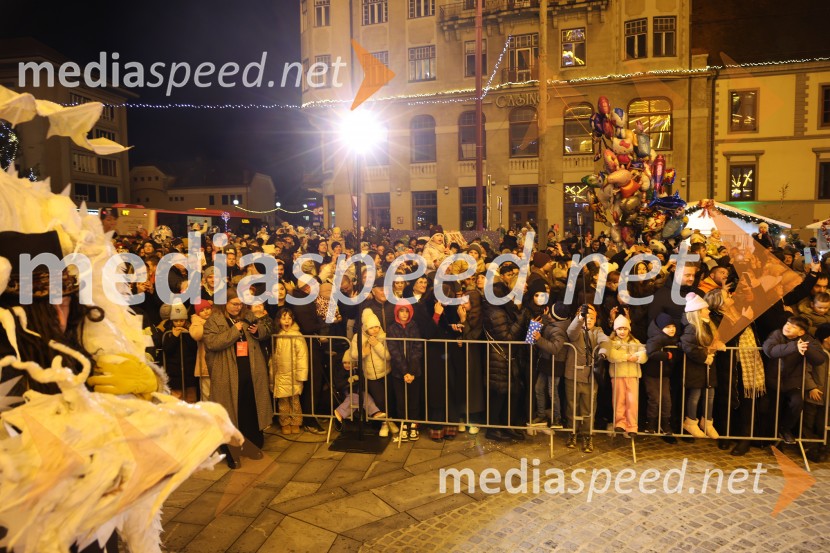 Prižig prazničnih lučk v Mariboru 2025