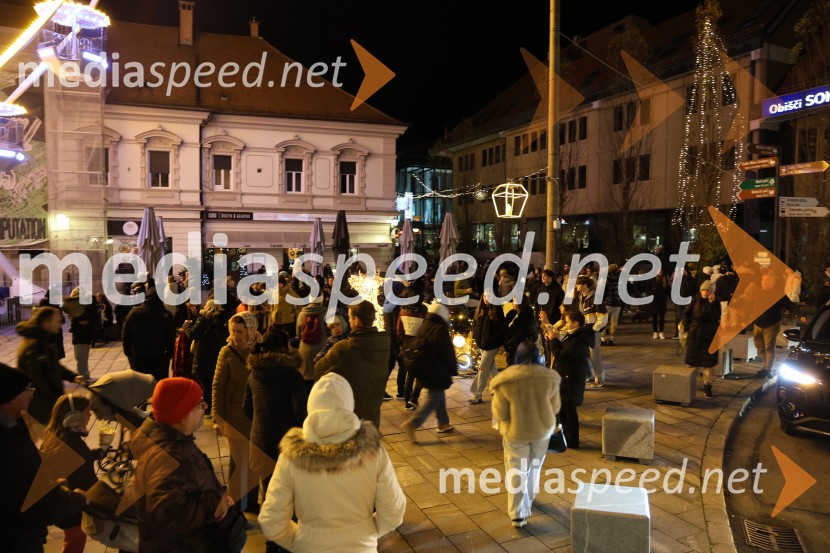 Prižig prazničnih lučk v Mariboru 2025