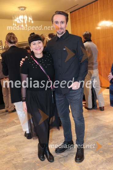 Fantazijska satira Zmaj, premiera MGL