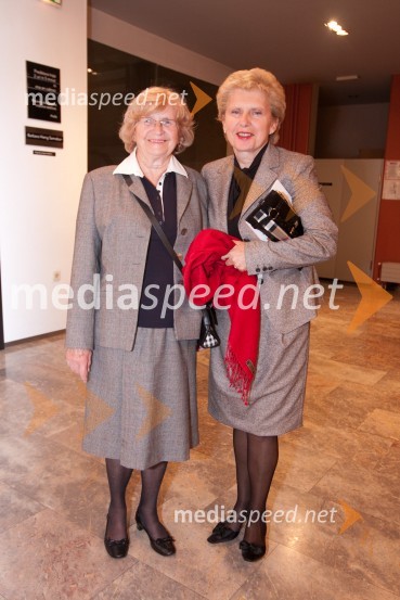 	Jasmin Petan Malahovsky, hčerka Žarka Petana in predsednica Društva slovensko-škotskega prijateljstva z mamo VeroReklame, seks in požrtija, premiera v MGL