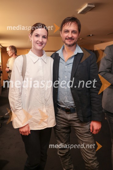  Lucija Harum, igralka, pevka;  Blaž Setnikar, igralecFantazijska satira Zmaj, premiera MGL