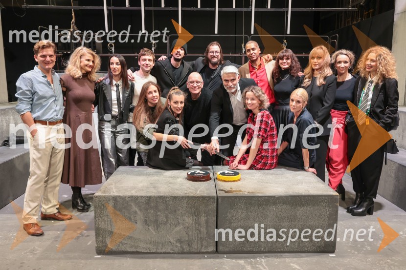 Fantazijska satira Zmaj, premiera MGL