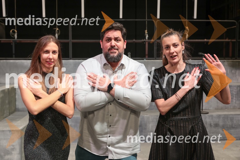  ... ;  Boštjan Gorenc - Pižama, pisatelj, prevajalec, stand up komik;  ... Fantazijska satira Zmaj, premiera MGL