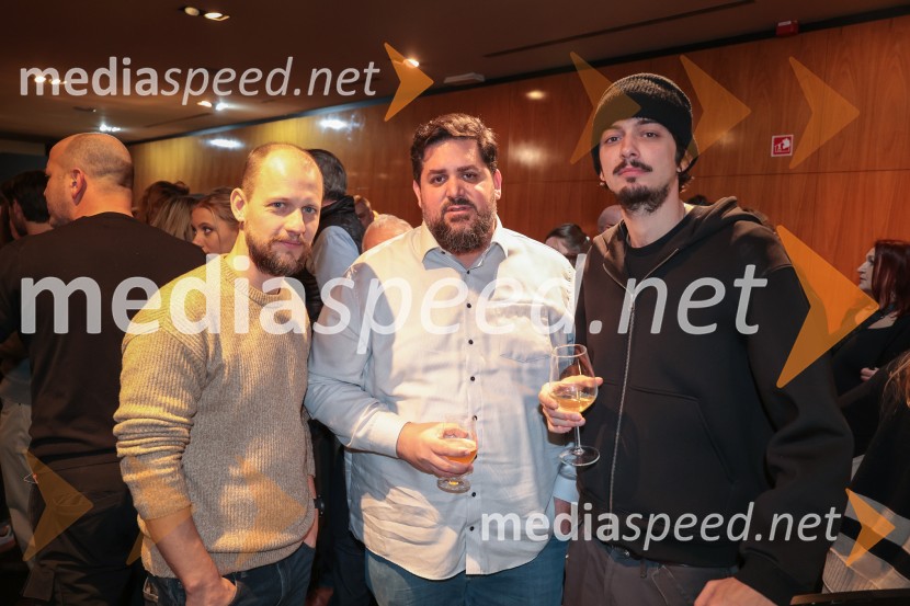  ... ;  Boštjan Gorenc - Pižama, pisatelj, prevajalec, stand up komik;  ... Fantazijska satira Zmaj, premiera MGL