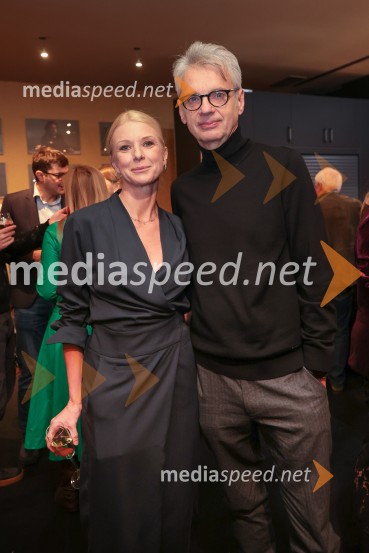  Tjaša  Železnik, igralka;  Primož Ekart, igralecFantazijska satira Zmaj, premiera MGL