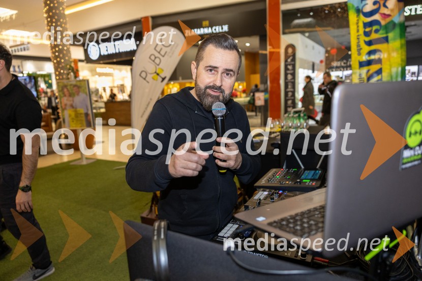  Janko Simon Klanfer, urednik, Radio FantasyPubec 2025 v Citycentru Celje