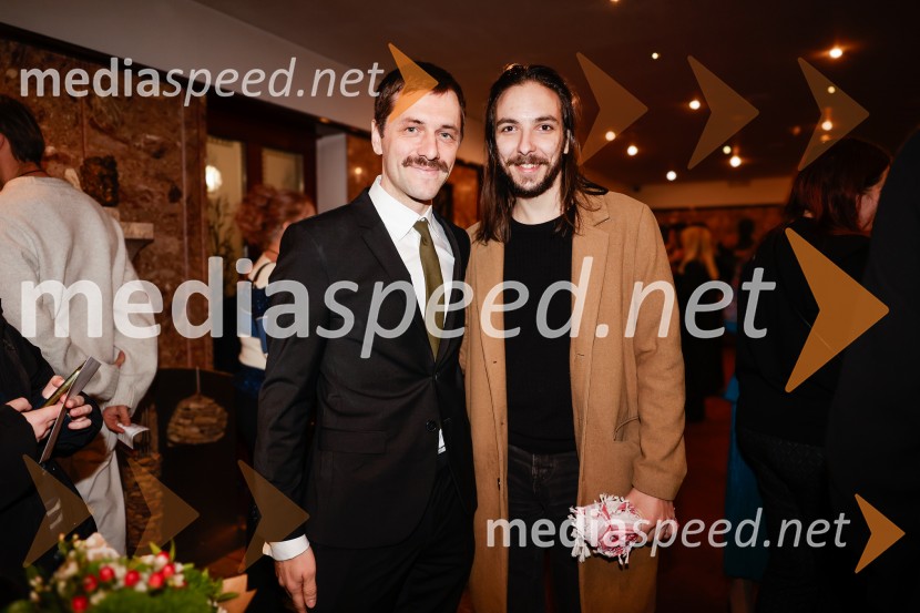 Lepotna kraljica Leenana, premiera Prešernovo gledališče Kranj