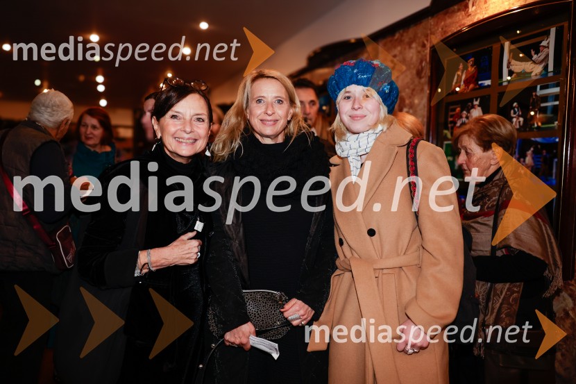 Lepotna kraljica Leenana, premiera Prešernovo gledališče Kranj