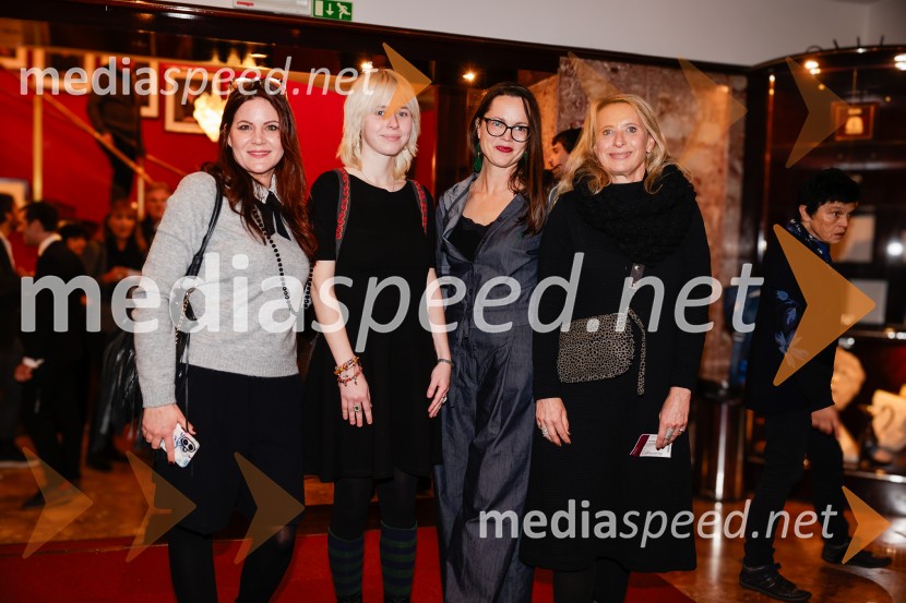 Lepotna kraljica Leenana, premiera Prešernovo gledališče Kranj