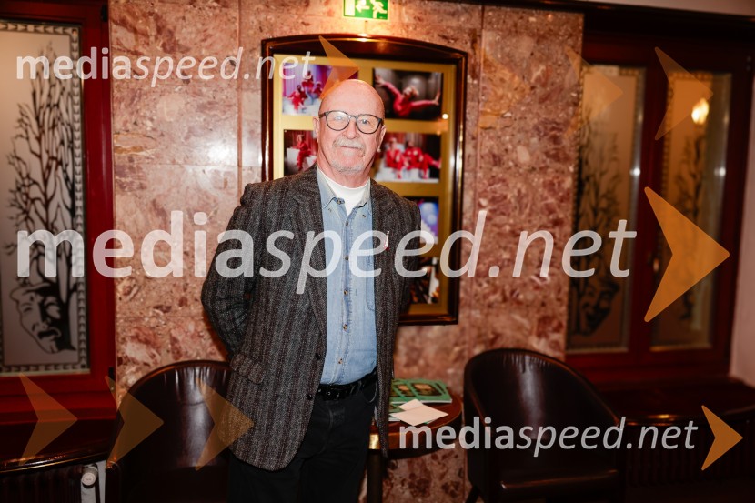 Lepotna kraljica Leenana, premiera Prešernovo gledališče Kranj