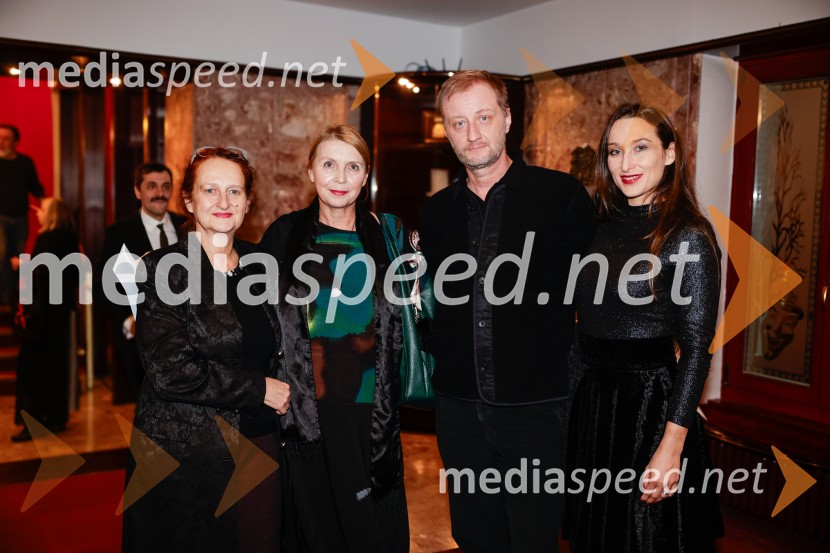 Lepotna kraljica Leenana, premiera Prešernovo gledališče Kranj