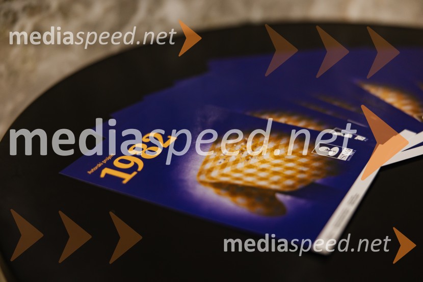 1982, krstna uprizoritev v SNG Nova Gorica