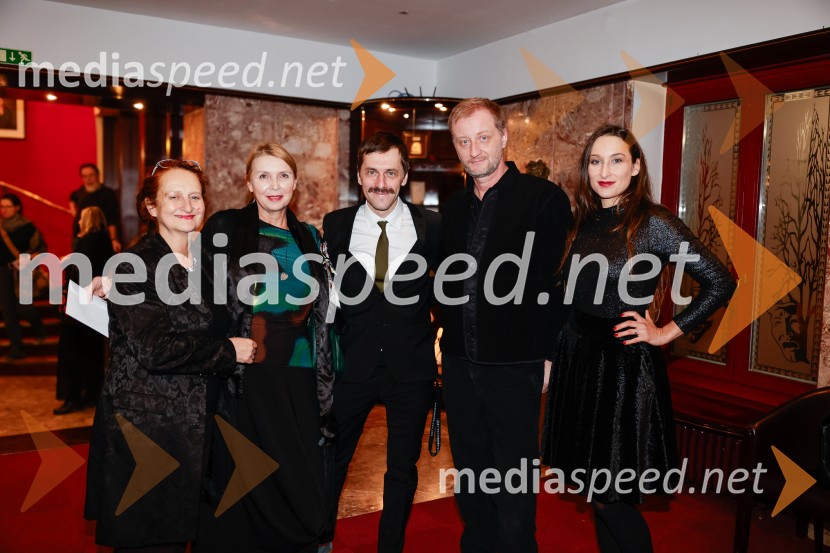 Lepotna kraljica Leenana, premiera Prešernovo gledališče Kranj