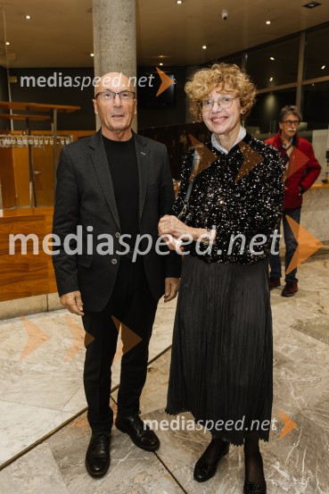 1982, krstna uprizoritev v SNG Nova Gorica