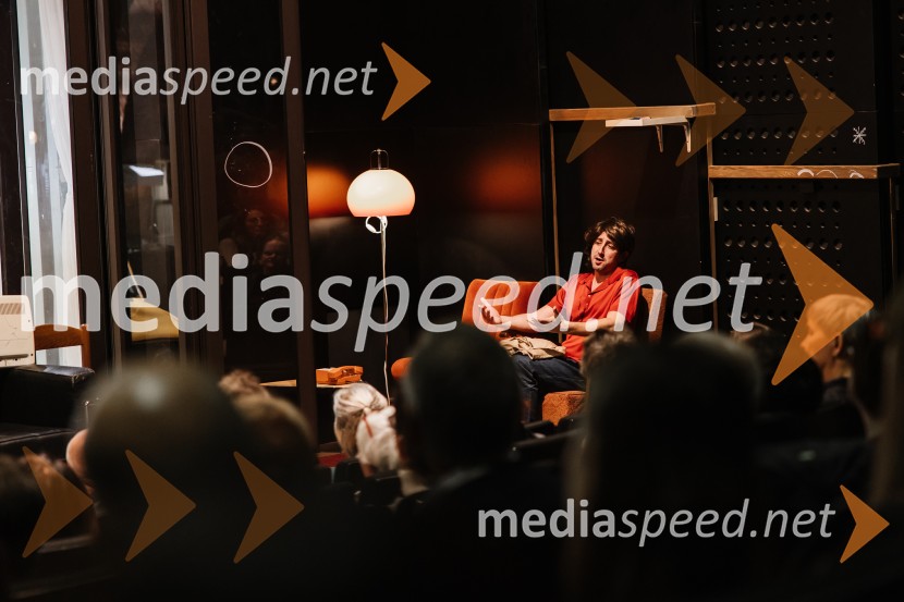 1982, krstna uprizoritev v SNG Nova Gorica