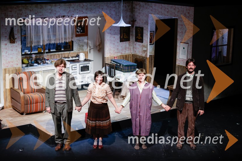 Lepotna kraljica Leenana, premiera Prešernovo gledališče Kranj