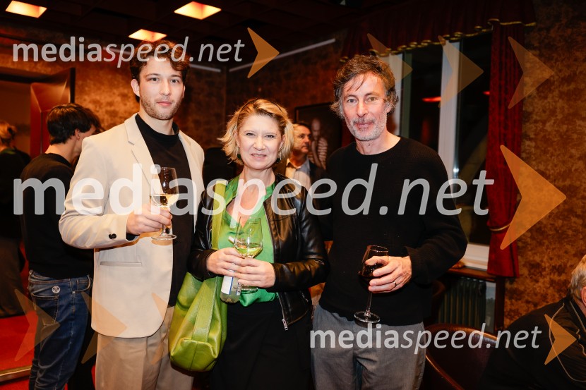 Lepotna kraljica Leenana, premiera Prešernovo gledališče Kranj