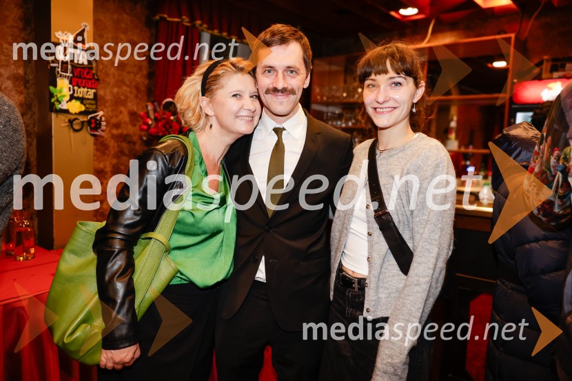 Lepotna kraljica Leenana, premiera Prešernovo gledališče Kranj