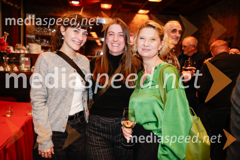 Lepotna kraljica Leenana, premiera Prešernovo gledališče Kranj