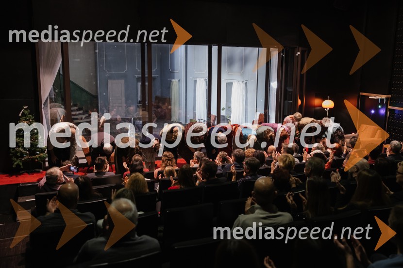 1982, krstna uprizoritev v SNG Nova Gorica