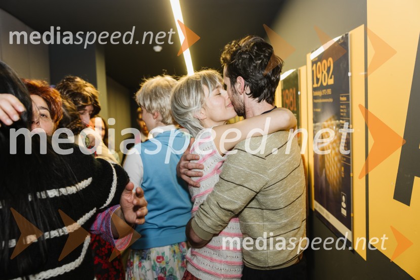 1982, krstna uprizoritev v SNG Nova Gorica