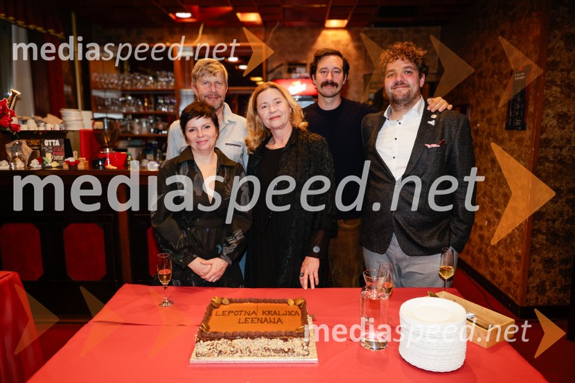 Lepotna kraljica Leenana, premiera Prešernovo gledališče Kranj