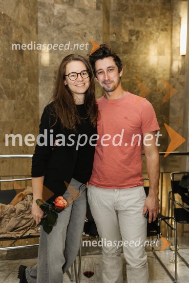 1982, krstna uprizoritev v SNG Nova Gorica