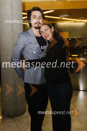 1982, krstna uprizoritev v SNG Nova Gorica