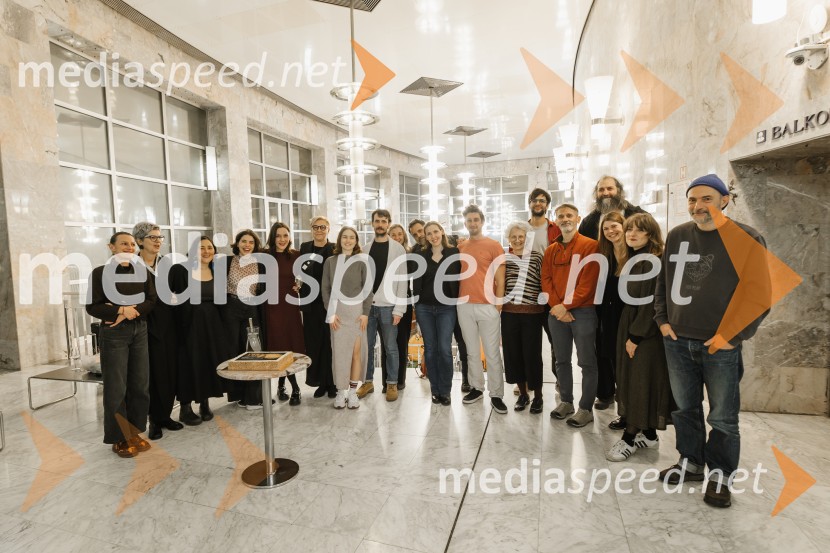 1982, krstna uprizoritev v SNG Nova Gorica