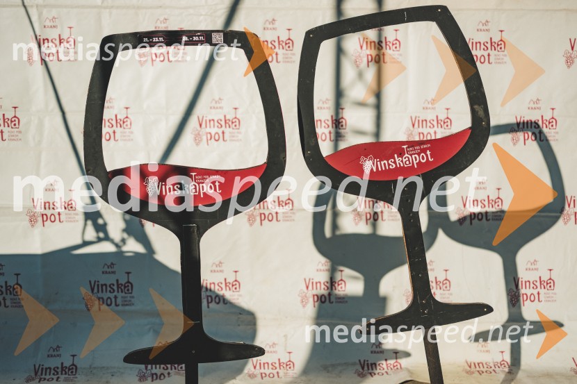 Vinska pot v rovih pod starim Kranjem, drugi petek