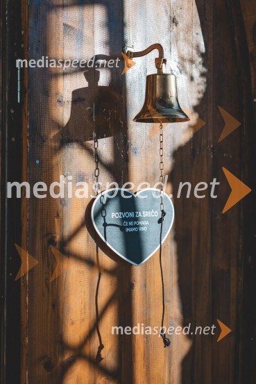 Vinska pot v rovih pod starim Kranjem, drugi petek