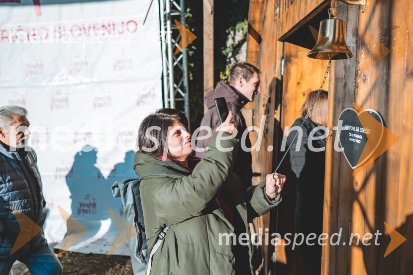 Vinska pot v rovih pod starim Kranjem, drugi petek