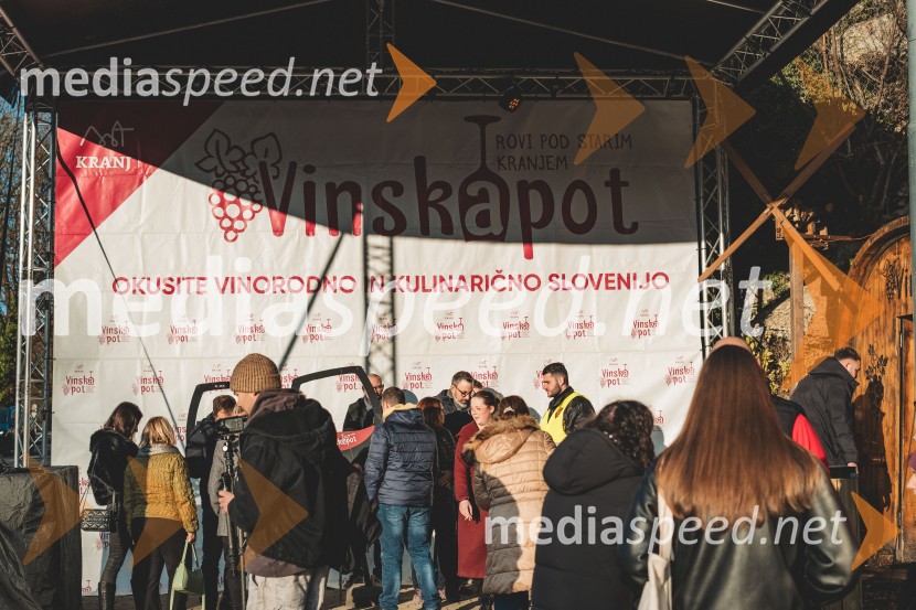 Vinska pot v rovih pod starim Kranjem, drugi petek