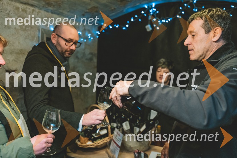 Vinska pot v rovih pod starim Kranjem, drugi petek