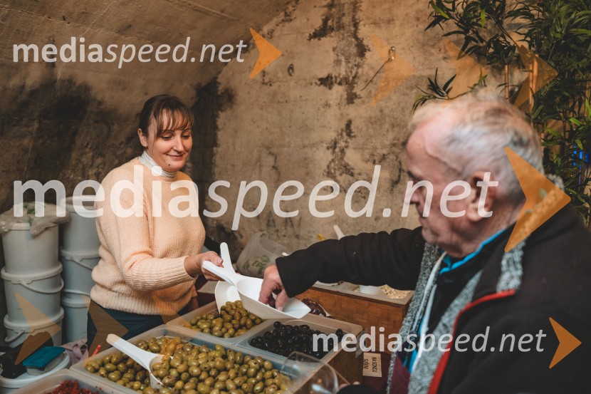 Vinska pot v rovih pod starim Kranjem, drugi petek