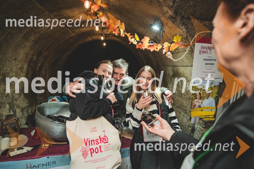 Vinska pot v rovih pod starim Kranjem, drugi petek