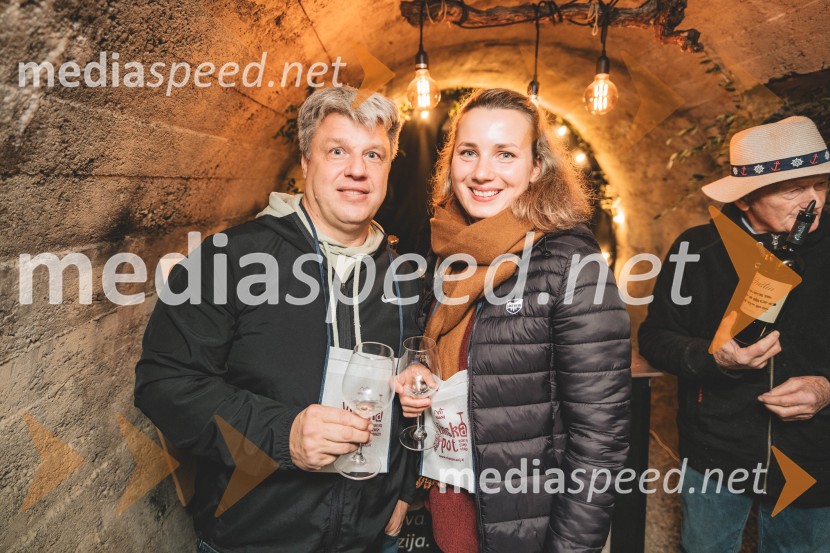 Vinska pot v rovih pod starim Kranjem, drugi petek