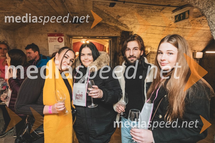 Vinska pot v rovih pod starim Kranjem, drugi petek