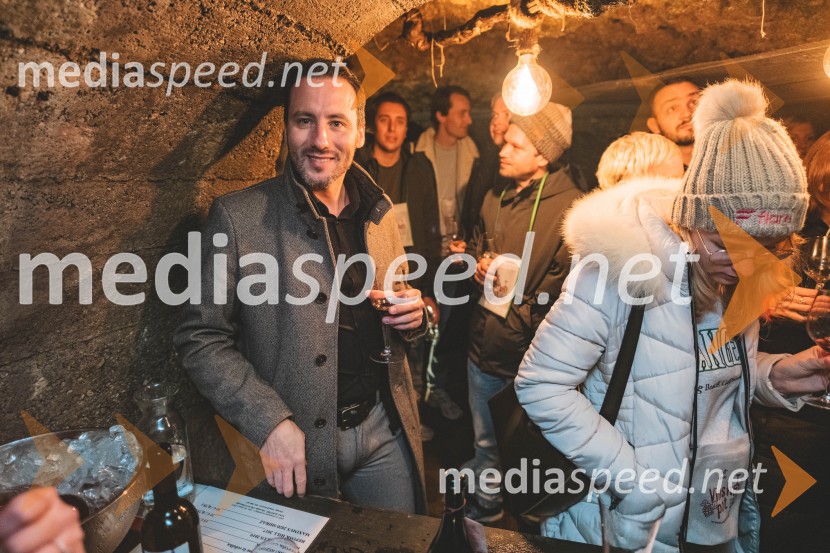 Vinska pot v rovih pod starim Kranjem, drugi petek