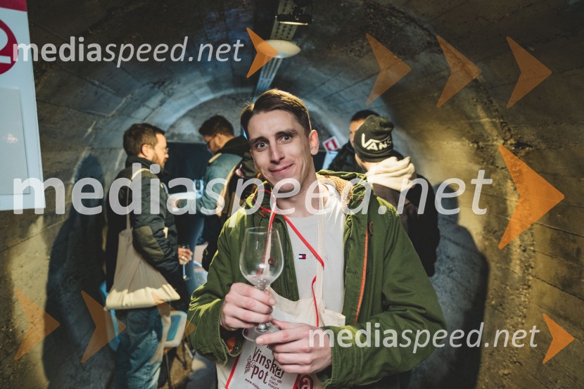 Vinska pot v rovih pod starim Kranjem, drugi petek