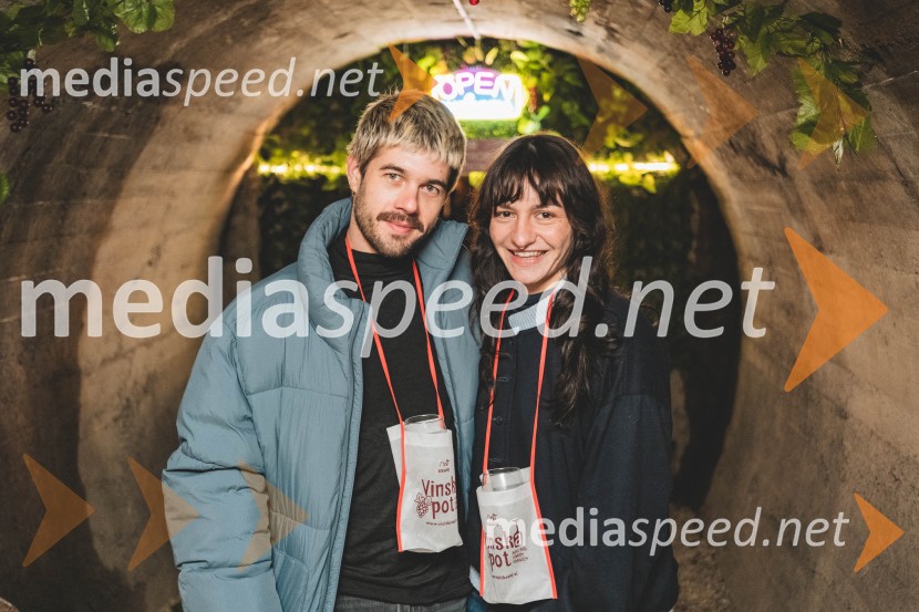 Vinska pot v rovih pod starim Kranjem, drugi petek