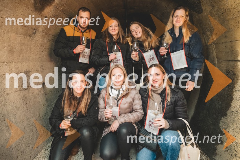 Vinska pot v rovih pod starim Kranjem, drugi petek