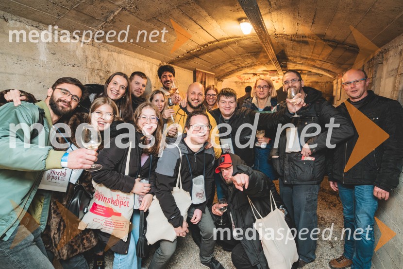 Vinska pot v rovih pod starim Kranjem, drugi petek