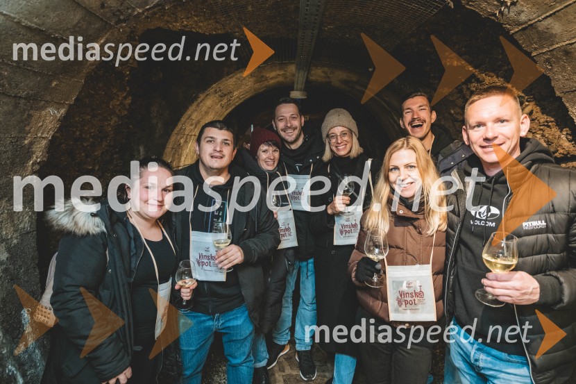 Vinska pot v rovih pod starim Kranjem, drugi petek