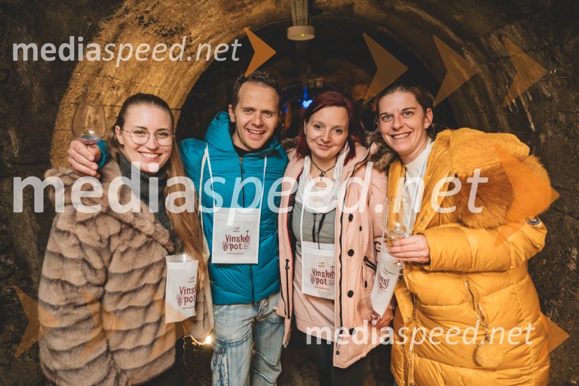 Vinska pot v rovih pod starim Kranjem, drugi petek